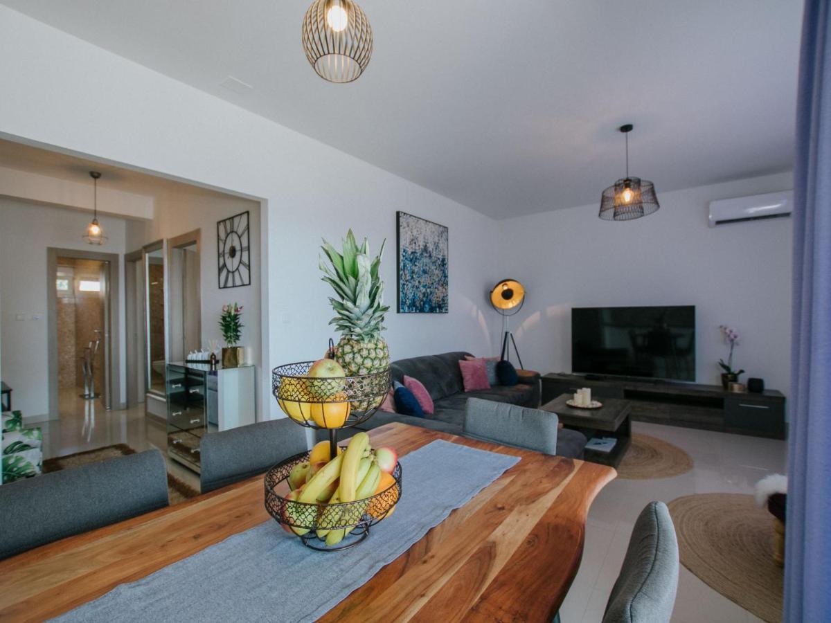 Luxury Apartment Di Трогір Екстер'єр фото