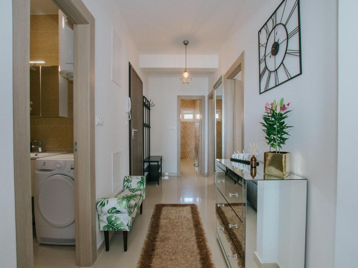 Luxury Apartment Di Трогір Екстер'єр фото