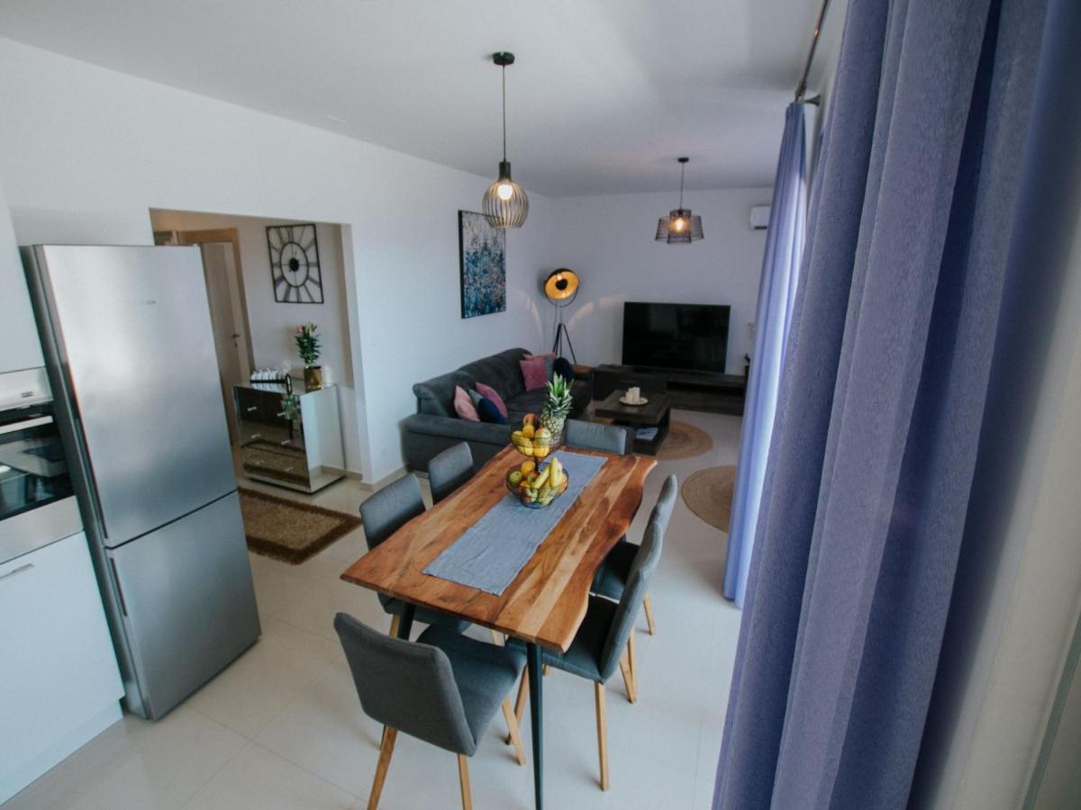 Luxury Apartment Di Трогір Екстер'єр фото